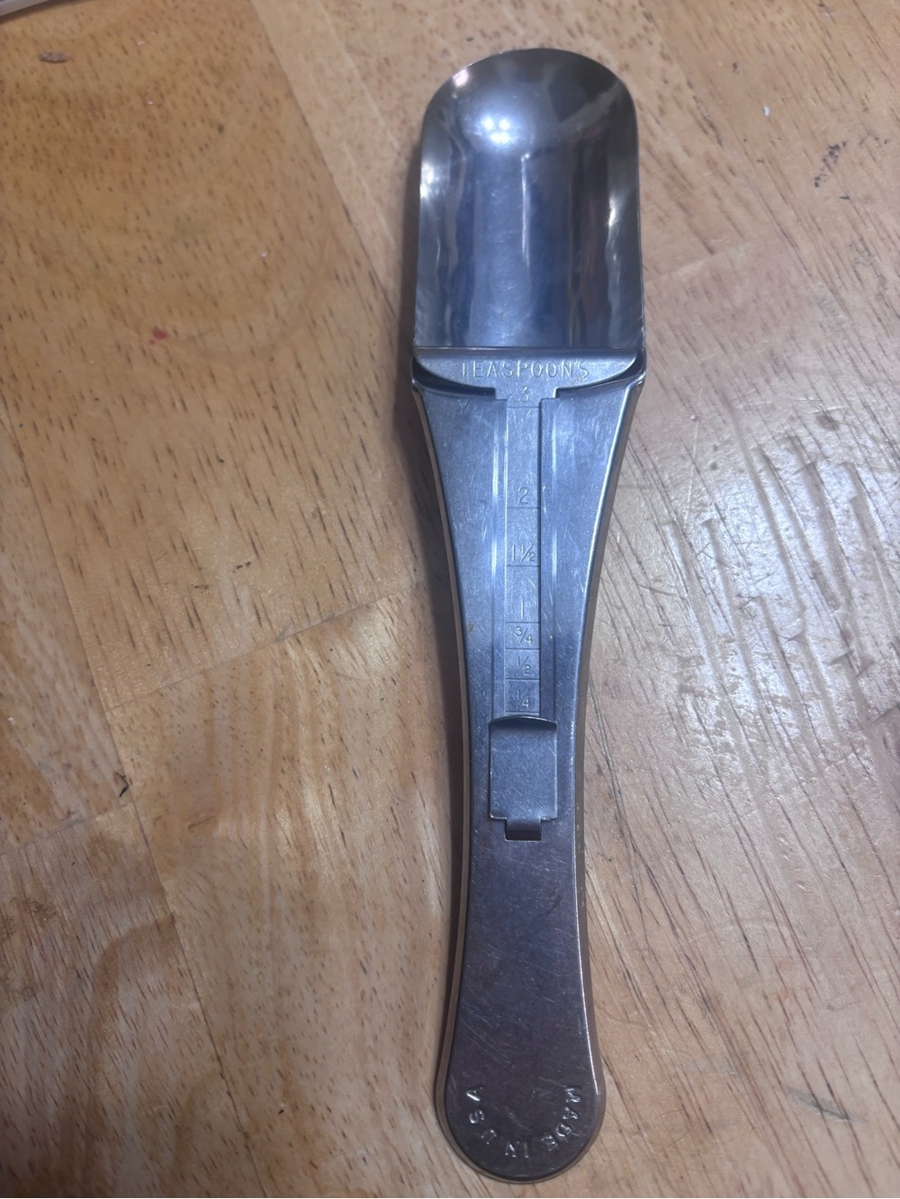 Adjustable Measuring Spoon -